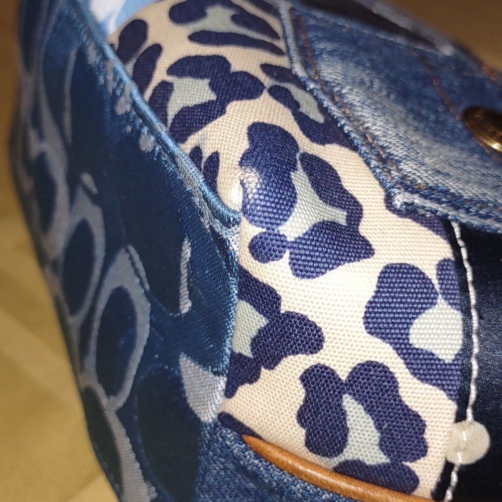 Coach Rare Embroided Multi-Patchwork Denim Pouche… - image 7